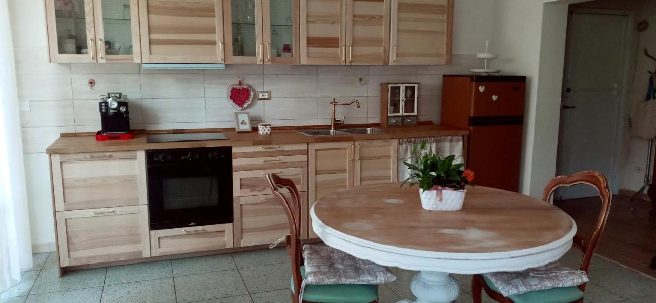 Gli Oleandri Villa Livorno Buitenkant foto